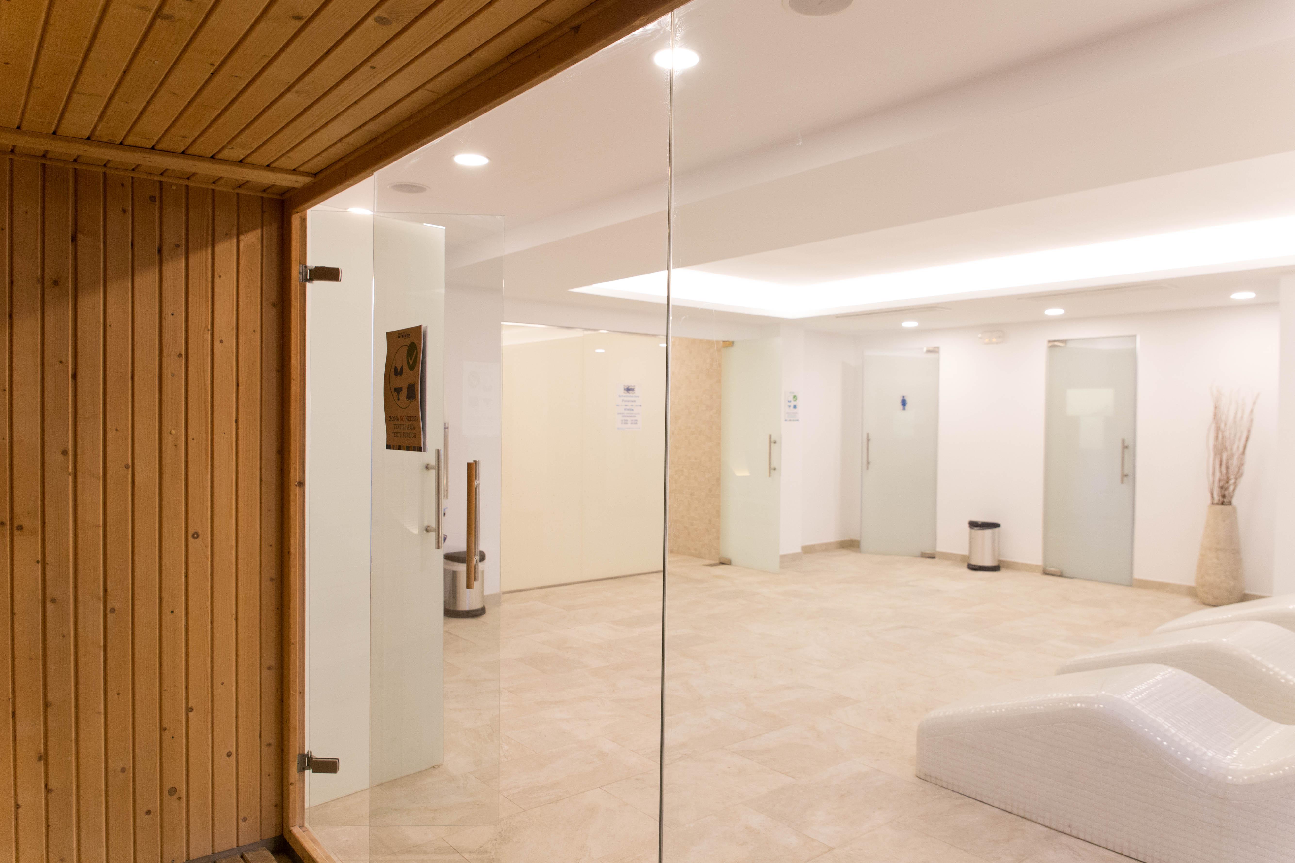 Ferrer Janeiro Hotel & Spa กันปิกาฟอร์ต ภายนอก รูปภาพ