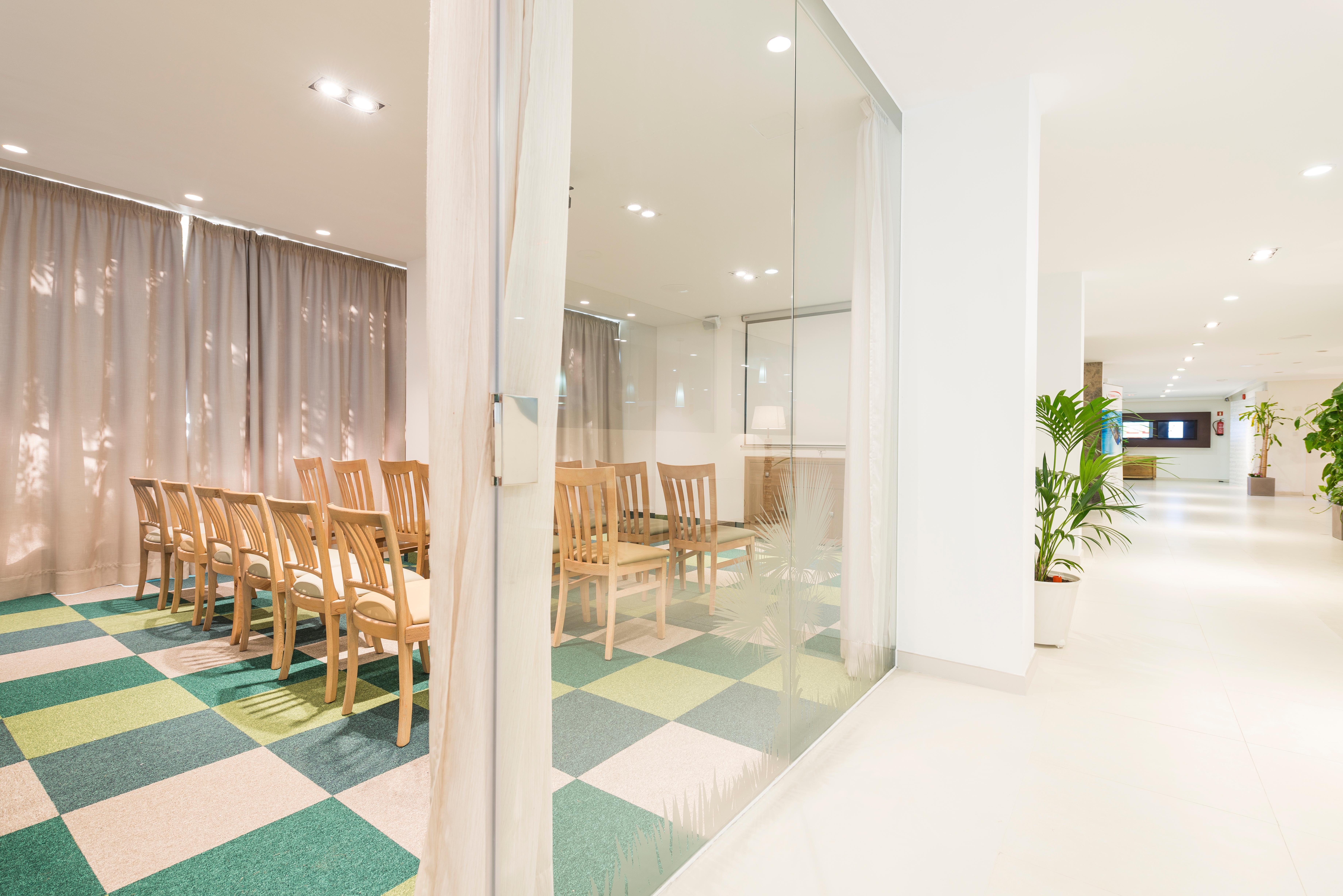 Ferrer Janeiro Hotel & Spa กันปิกาฟอร์ต ภายนอก รูปภาพ